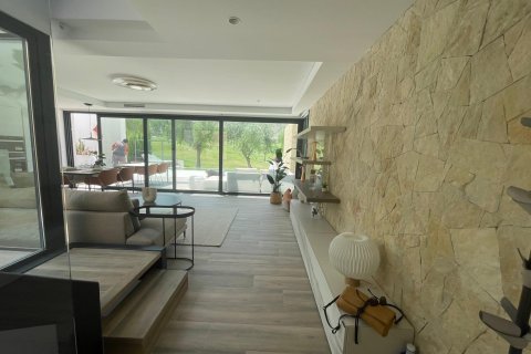 Villa for rent in Monforte del Cid, Alicante, Spain 317 sq.m. No. 165600 - photo 2