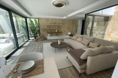 Villa in Monforte del Cid, Alicante, Spain 317 sq.m. No. 165600