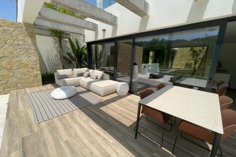 Villa for rent in Monforte del Cid, Alicante, Spain 317 sq.m. No. 165600 - photo 11