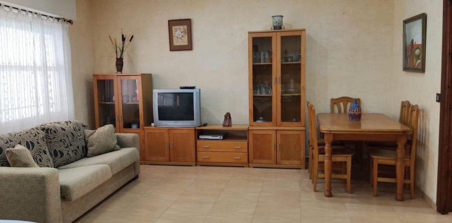 House à Torrevieja, Alicante, Espagne 3 chambres, 115 m2 No. 165601