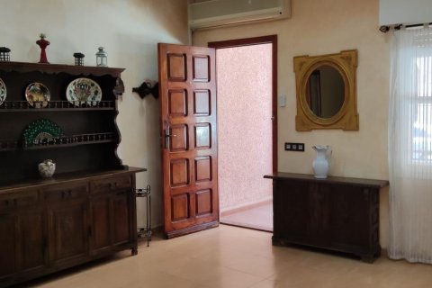 House à vendre à Torrevieja, Alicante, Espagne, 3 chambres, 115 m2 No. 165601 - photo 4