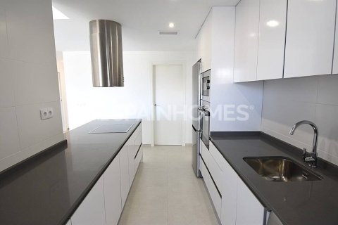 Apartamento en venta en Orihuela, Alicante, España 2 dormitorios, 71 m2 No. 181379 - foto 4