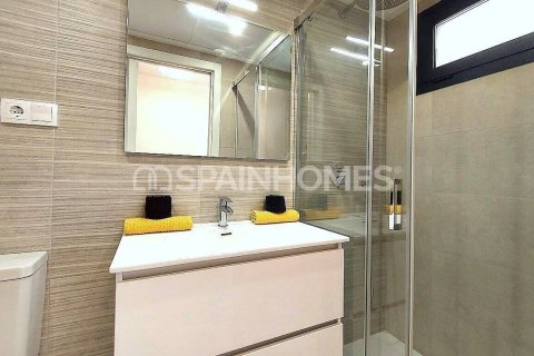 Apartamento en venta en Orihuela, Alicante, España 2 dormitorios, 71 m2 No. 181379 - foto 8