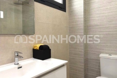 Apartamento en venta en Orihuela, Alicante, España 2 dormitorios, 71 m2 No. 181379 - foto 10