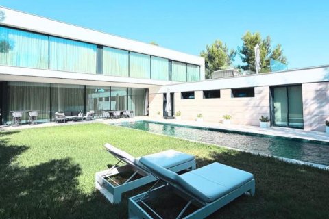 Villa à vendre à Mallorca, Espagne, 4 chambres, 607 m2 No. 147306 - photo 2