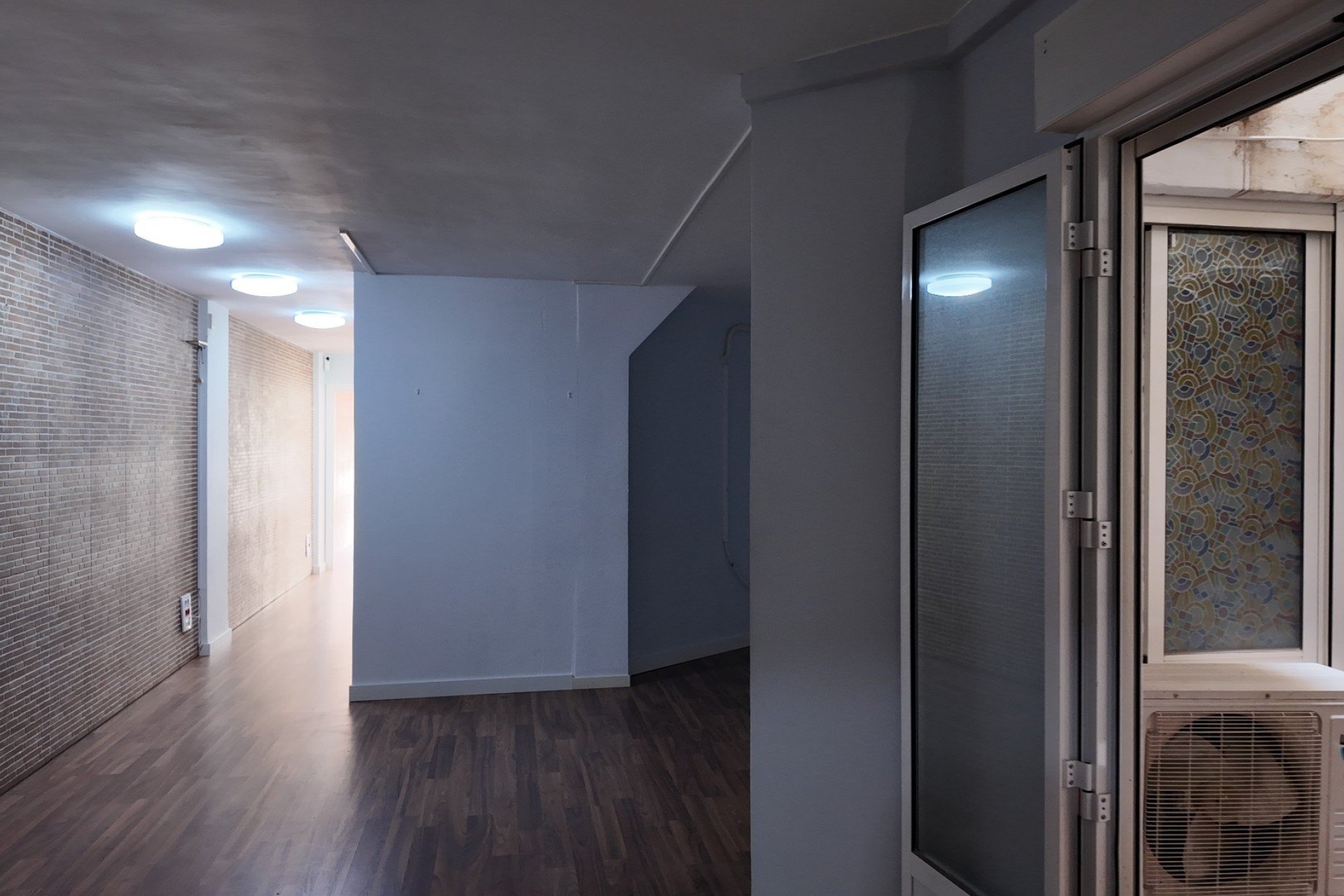 Propiedad comercial en Alicante, España 3 dormitorios, 89 m2 No. 148622