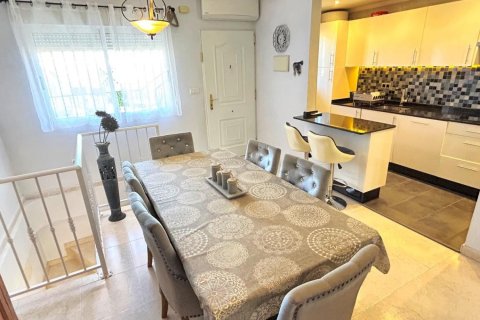 Townhouse zum Verkauf in Alicante, Spanien 4 Schlafzimmer, 100 m2 Nr. 148628 - Foto 29