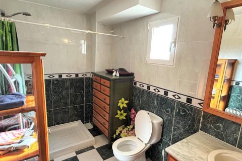 Townhouse zum Verkauf in Alicante, Spanien 4 Schlafzimmer, 100 m2 Nr. 148628 - Foto 15