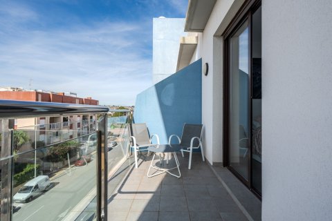 Huoneisto myytävänä Cabo Roig, Alicante, Espanja, 3 makuuhuonetta, 94 m2 No. 148623 - kuva 21