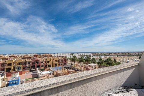 Huoneisto myytävänä Cabo Roig, Alicante, Espanja, 3 makuuhuonetta, 94 m2 No. 148623 - kuva 12