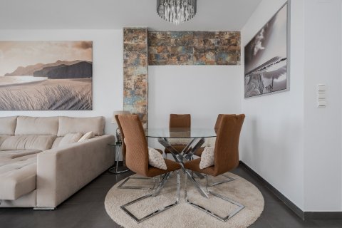 Huoneisto myytävänä Cabo Roig, Alicante, Espanja, 3 makuuhuonetta, 94 m2 No. 148623 - kuva 4