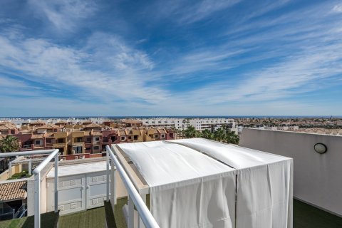 Huoneisto myytävänä Cabo Roig, Alicante, Espanja, 3 makuuhuonetta, 94 m2 No. 148623 - kuva 11