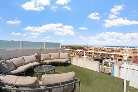 Huoneisto myytävänä Cabo Roig, Alicante, Espanja, 3 makuuhuonetta, 94 m2 No. 148623 - kuva 9