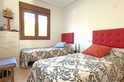 Townhouse zum Verkauf in Alicante, Spanien 2 Schlafzimmer, 75 m2 Nr. 148626 - Foto 17