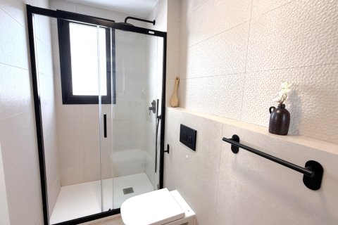 Bungalo pārdošanā Pilar de la Horadada, Alicante, Spānijā 3 istabas, 103 m2 Nr. 149796 - attēls 11