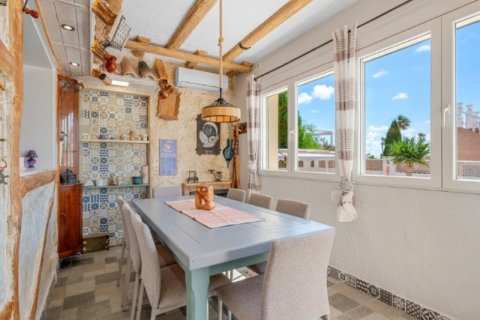 Villa en venta en Rojales, Alicante, España 7 dormitorios, 204 m2 No. 149798 - foto 21