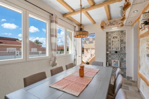 Villa en venta en Rojales, Alicante, España 7 dormitorios, 204 m2 No. 149798 - foto 23