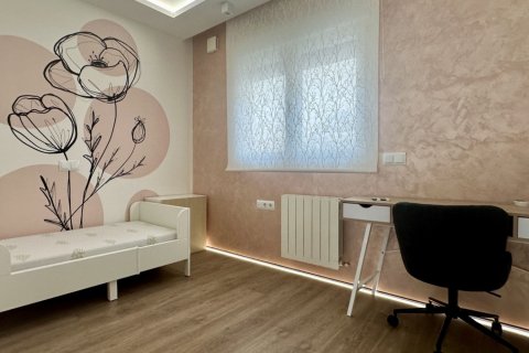 Townhouse for sale in Alicante, Spain 3 bedrooms, 170 sq.m. No. 149793 - photo 29