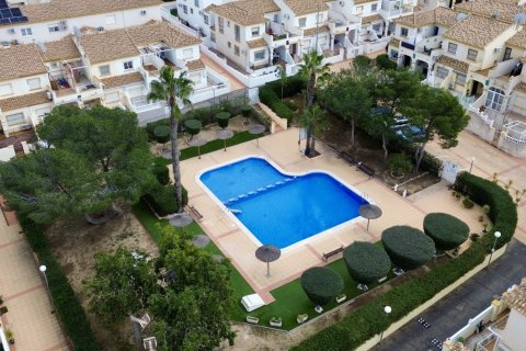 Townhouse for sale in Alicante, Spain 3 bedrooms, 170 sq.m. No. 149793 - photo 3