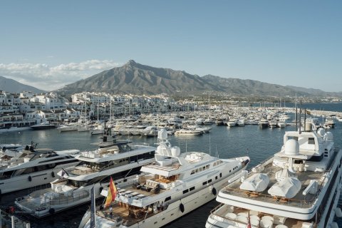 Apartment for sale in Marbella, Malaga, Spain 3 bedrooms, 148 sq.m. No. 169448 - photo 9