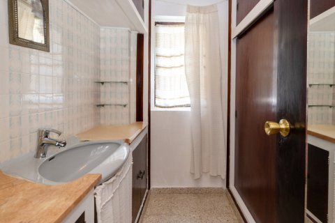 Apartment for sale in Estepona, Malaga, Spain 3 bedrooms, 117 sq.m. No. 168556 - photo 17