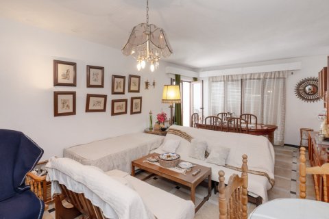 Apartment for sale in Estepona, Malaga, Spain 3 bedrooms, 117 sq.m. No. 168556 - photo 6