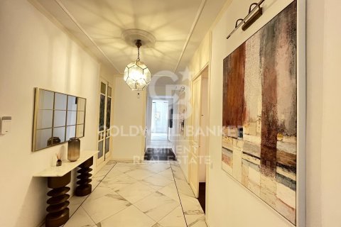 Apartment for rent in Barcelona, Spain 3 bedrooms, 90 sq.m. No. 160481 - photo 23