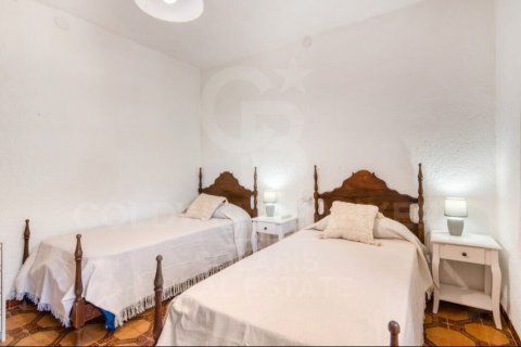 Villa for rent in Javea, Alicante, Spain 4 bedrooms, 235 sq.m. No. 160478 - photo 15