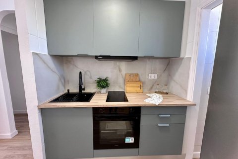 Apartament w Torrevieja, Alicante, Hiszpania 2 sypialnie, 55 mkw. nr 191643 – zdjęcie 14