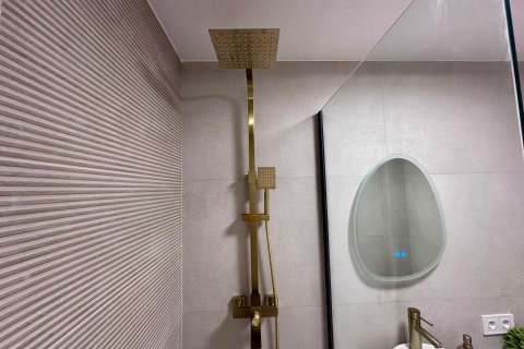 Apartament w Torrevieja, Alicante, Hiszpania 2 sypialnie, 55 mkw. nr 191643 – zdjęcie 12