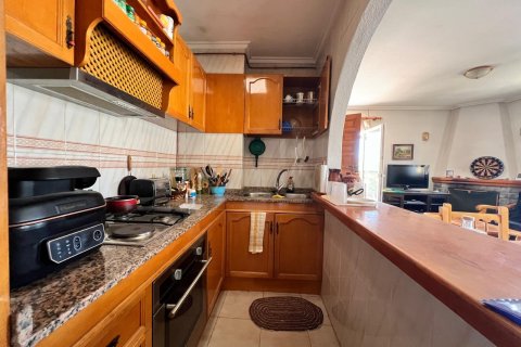 Apartament w Torrevieja, Alicante, Hiszpania 2 sypialnie, 149 mkw. nr 191645 – zdjęcie 19