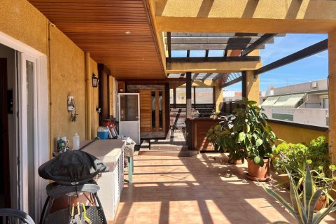 Apartament w Torrevieja, Alicante, Hiszpania 2 sypialnie, 149 mkw. nr 191645 – zdjęcie 4