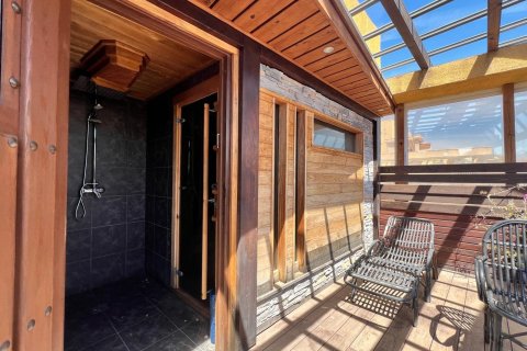 Apartament w Torrevieja, Alicante, Hiszpania 2 sypialnie, 149 mkw. nr 191645 – zdjęcie 11