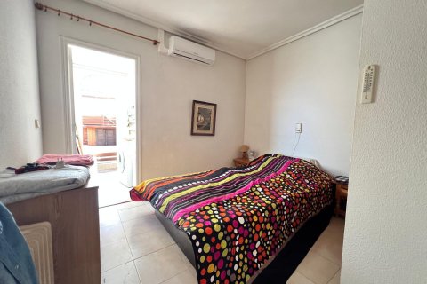 Apartament w Torrevieja, Alicante, Hiszpania 2 sypialnie, 149 mkw. nr 191645 – zdjęcie 16