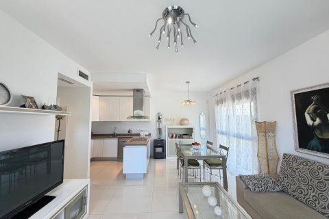 Продажа виллы в Аликанте, Испания 4 спальни, 129м2 №191642 - фото 28