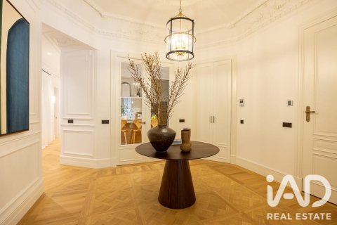 Wohnung zum Verkauf in Madrid, Spanien 4 Schlafzimmer, 362 m2 Nr. 196555 - Foto 26