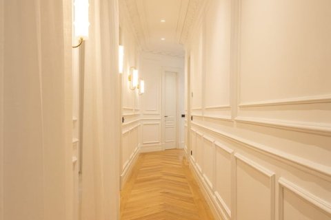 Wohnung zum Verkauf in Madrid, Spanien 4 Schlafzimmer, 362 m2 Nr. 196555 - Foto 15