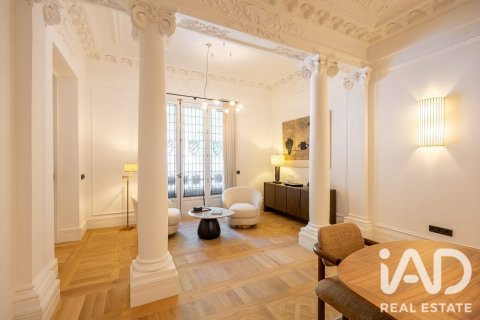 Wohnung zum Verkauf in Madrid, Spanien 4 Schlafzimmer, 362 m2 Nr. 196555 - Foto 2
