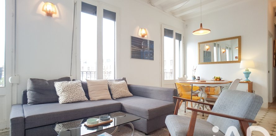 Wohnung in Barcelona, Spanien 2 Schlafzimmer, 65 m2 Nr. 196558