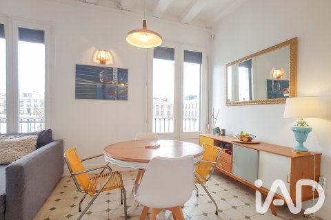 Wohnung zum Verkauf in Barcelona, Spanien 2 Schlafzimmer, 65 m2 Nr. 196558 - Foto 2