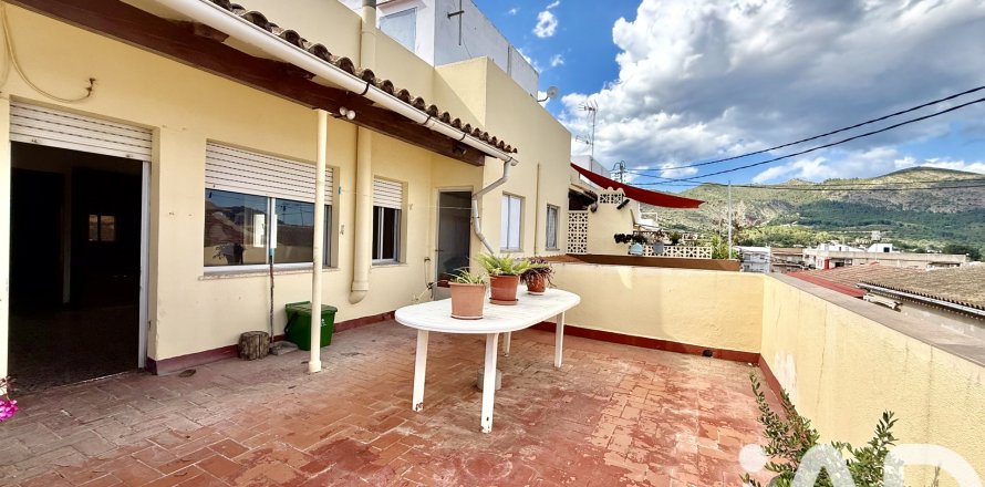 Apartment à Xalo, Alicante, Espagne 3 chambres, 99 m2 No. 184782
