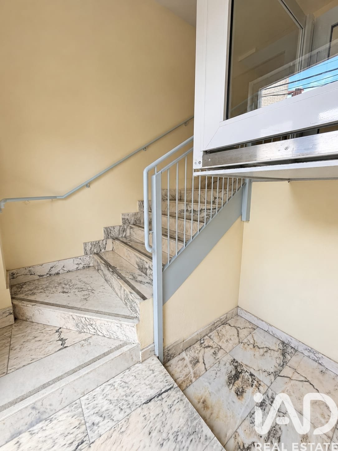 Apartamento en Villaquilambre, León, España 2 dormitorios, 75 m2 No. 184777