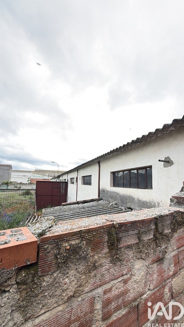 Proprietà commerciale a Medina del Campo, Valladolid, Spagna 1520 mq. N° 184780