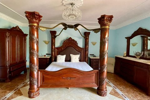 Продажа виллы в Инка, Майорка, Испания 4 спальни, 301м2 №140283 - фото 11