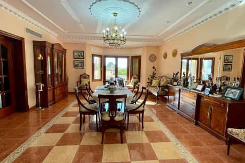 Продажа виллы в Инка, Майорка, Испания 4 спальни, 301м2 №140283 - фото 1