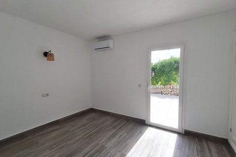 Аренда виллы в Кала Лломбардс, Майорка, Испания 5 спален, 210м2 №140279 - фото 9