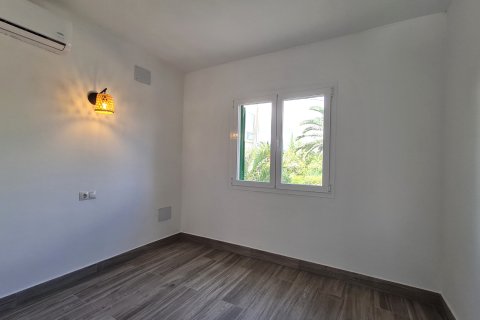 Аренда виллы в Кала Лломбардс, Майорка, Испания 5 спален, 210м2 №140279 - фото 12