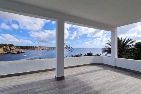 Аренда виллы в Кала Лломбардс, Майорка, Испания 5 спален, 210м2 №140279 - фото 3