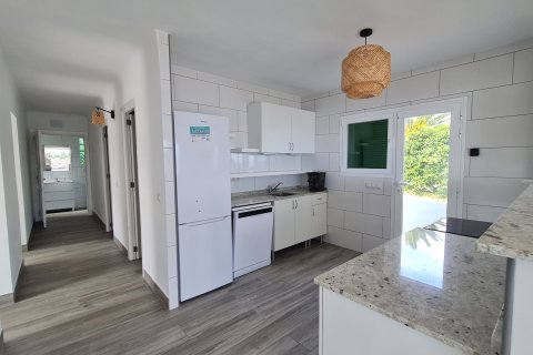 Аренда виллы в Кала Лломбардс, Майорка, Испания 5 спален, 210м2 №140279 - фото 6