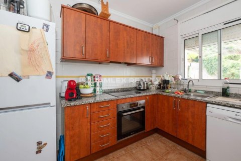 Hus till salu i Lloret de Mar, Girona, Spanien 4 sovrum, 227 kvm. Nr. 187002 - foto 12